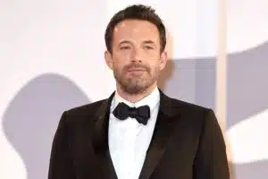 Ben Affleck: August Biu