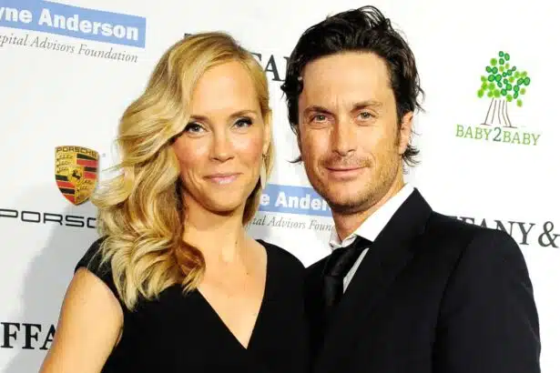 Oliver Hudson Opens