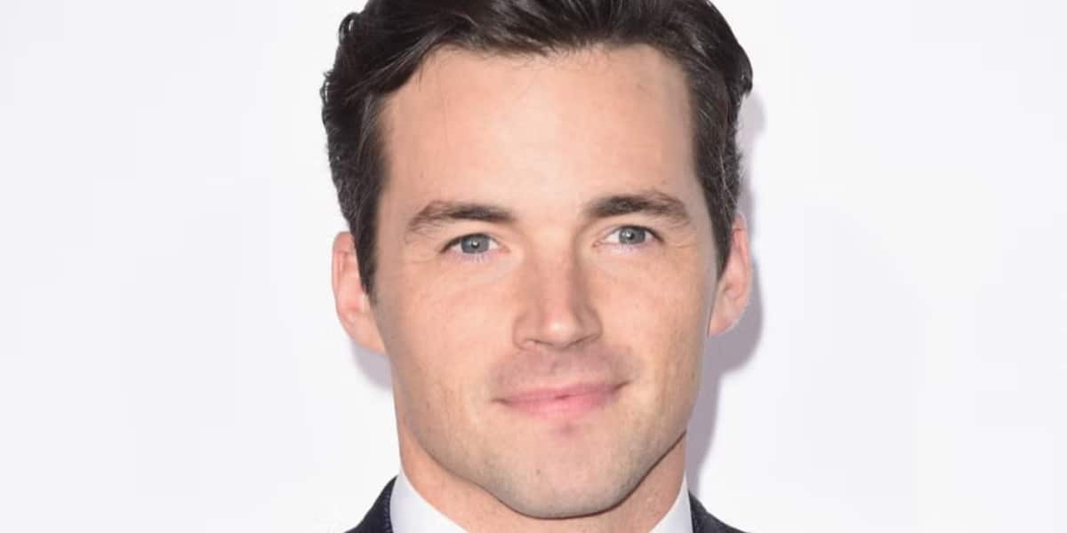 Ian Harding