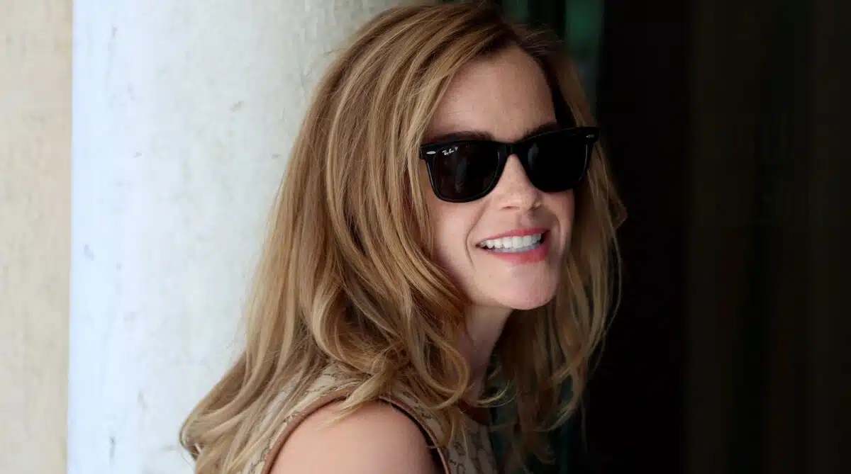Emma Watson Goes Honey Blonde