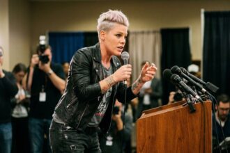 Pink Denies Carey Hart Split